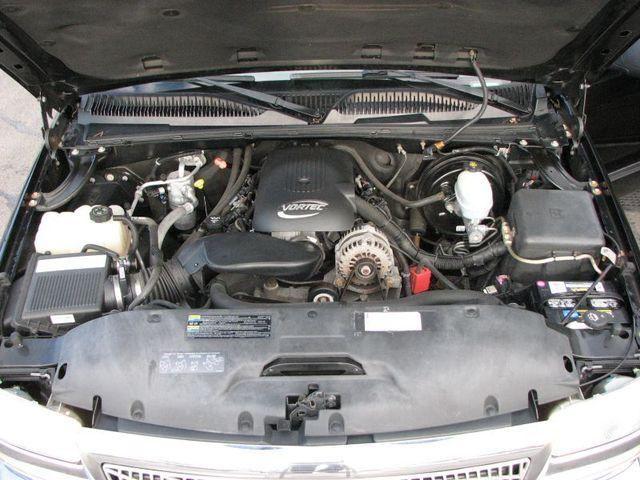 2005 GMC Sierra Base 2.0L