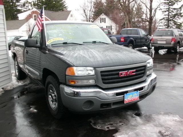 2005 GMC Sierra V8 R-design