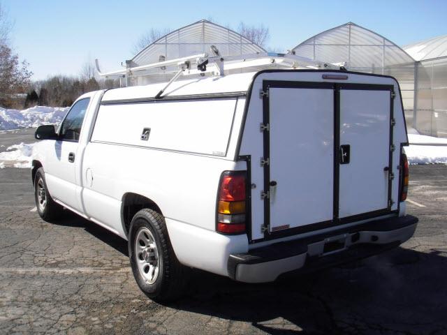 2005 GMC Sierra Luggage Rack