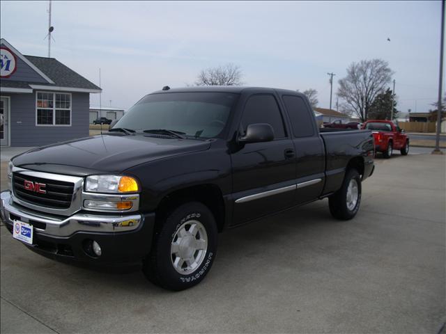 2005 GMC Sierra Silverado Regular Cab