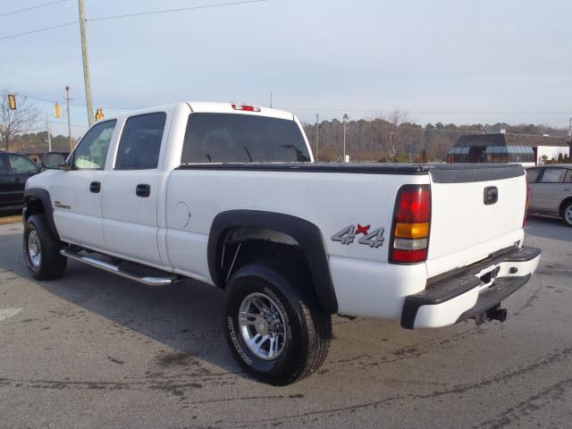 2005 GMC Sierra Unknown