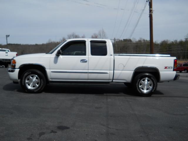 2005 GMC Sierra 45