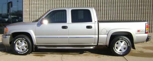 2005 GMC Sierra Unknown