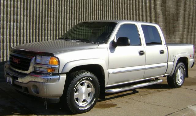 2005 GMC Sierra Unknown