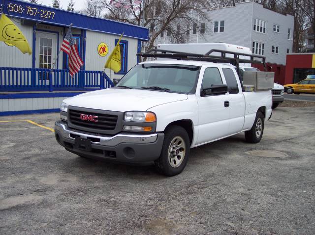 2005 GMC Sierra Luggage Rack