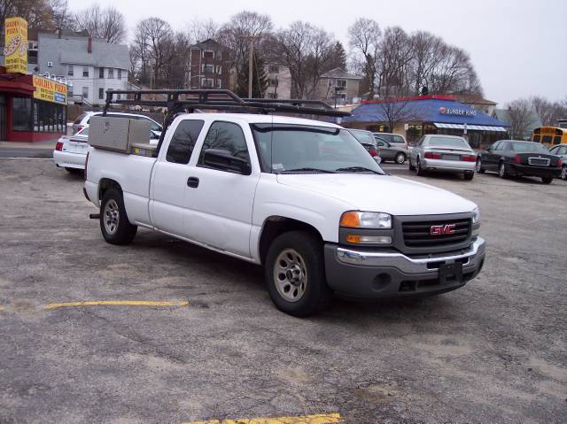 2005 GMC Sierra Luggage Rack