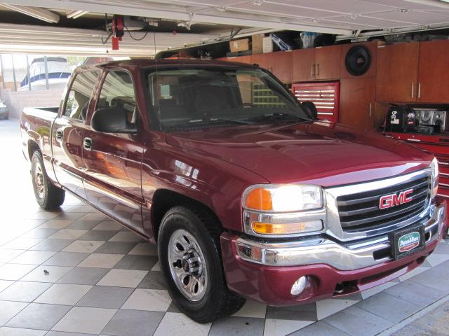 2005 GMC Sierra 45