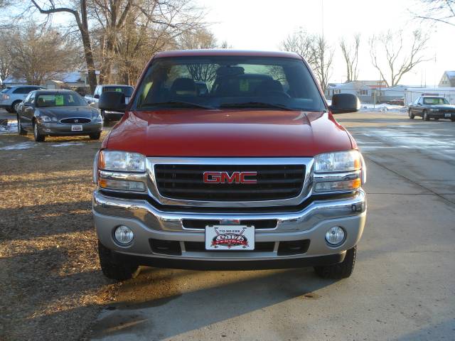 2005 GMC Sierra 45