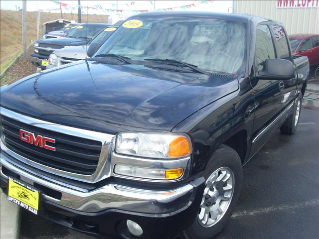 2005 GMC Sierra 45