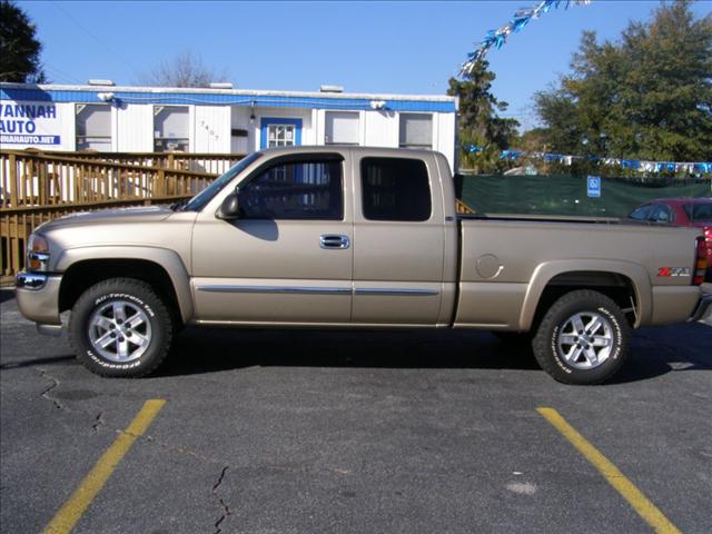 2005 GMC Sierra Unknown