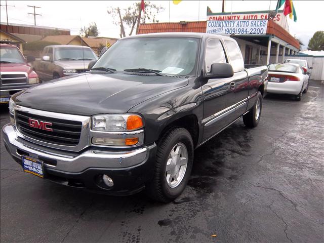 2005 GMC Sierra 45