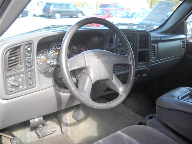 2005 GMC Sierra Renegade