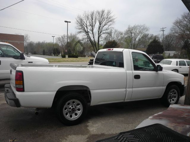 2005 GMC Sierra SLT Longbed