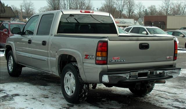 2005 GMC Sierra 45