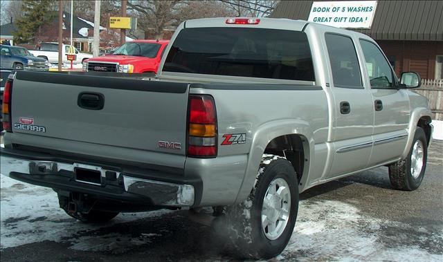 2005 GMC Sierra 45