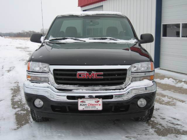 2005 GMC Sierra 45