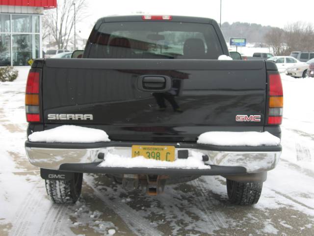 2005 GMC Sierra 45