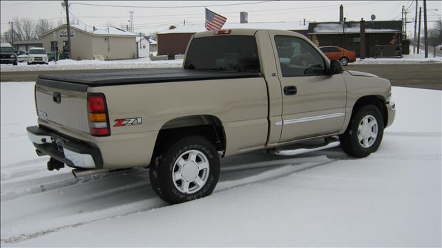 2005 GMC Sierra EX Automatic W/leatherdvd RES