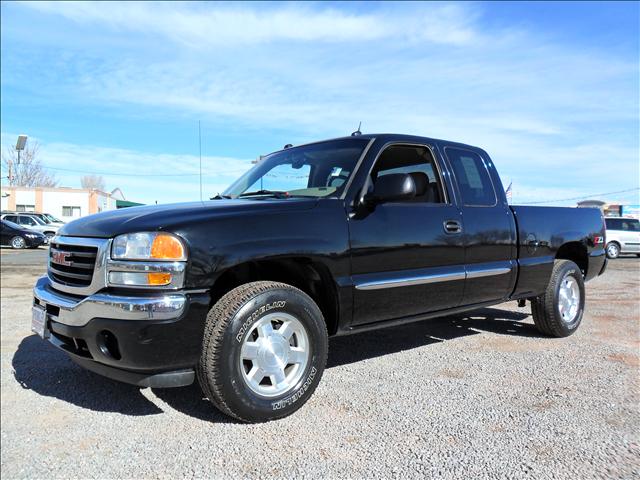 2005 GMC Sierra SLT