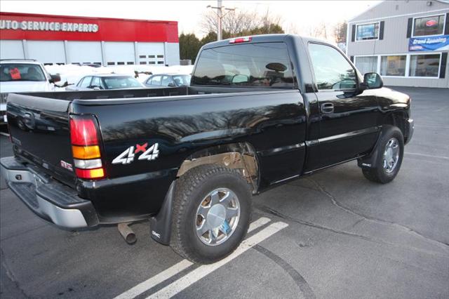 2005 GMC Sierra Evolution SE