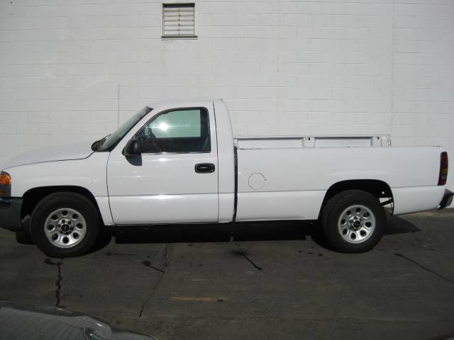 2005 GMC Sierra Luggage Rack