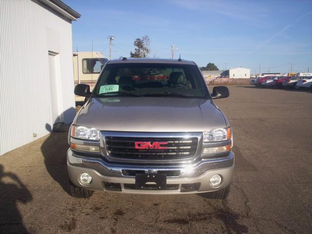 2005 GMC Sierra LTD LME