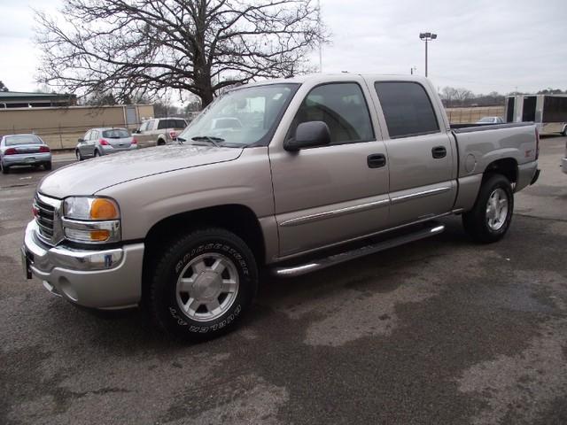 2005 GMC Sierra Unknown