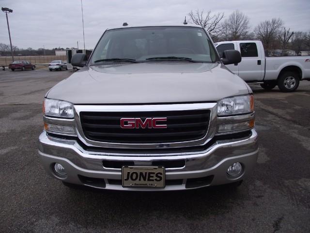 2005 GMC Sierra Unknown