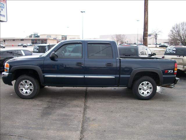 2005 GMC Sierra LTD LME