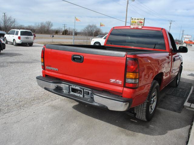 2005 GMC Sierra 45