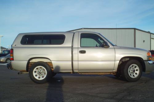 2005 GMC Sierra Unknown