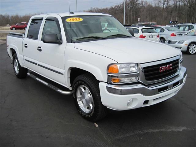 2005 GMC Sierra Aspen