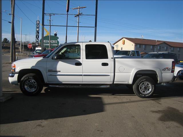 2005 GMC Sierra SLT