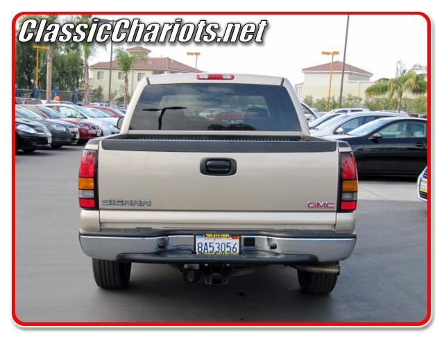 2006 GMC Sierra CREW CAB SLT