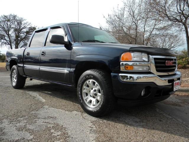 2006 GMC Sierra CREW CAB SLT