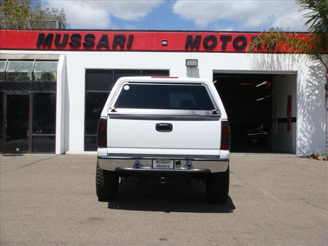 2006 GMC Sierra LTD LME