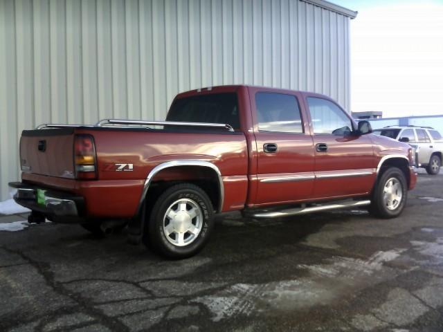 2006 GMC Sierra CREW CAB SLT