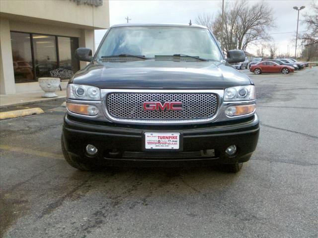 2006 GMC Sierra EX Sedan 4D