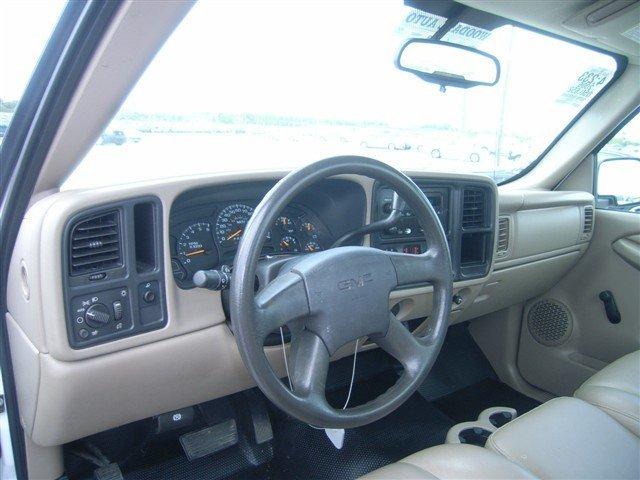 2006 GMC Sierra Unknown