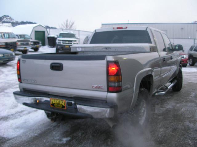 2006 GMC Sierra CREW CAB SLT