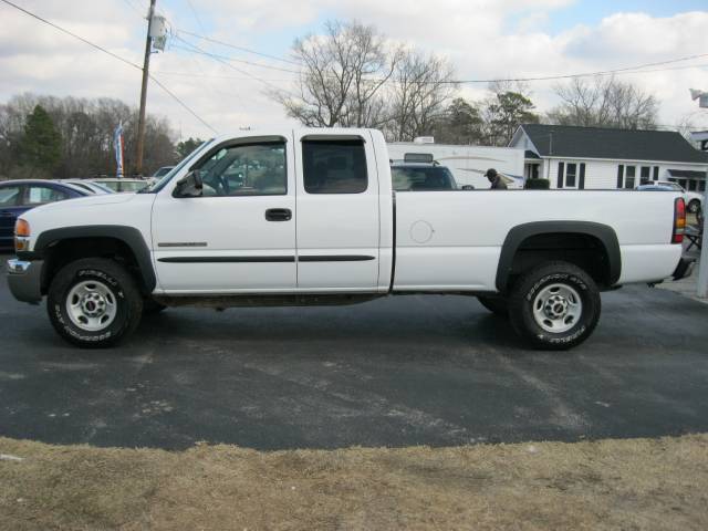 2006 GMC Sierra V8 R-design