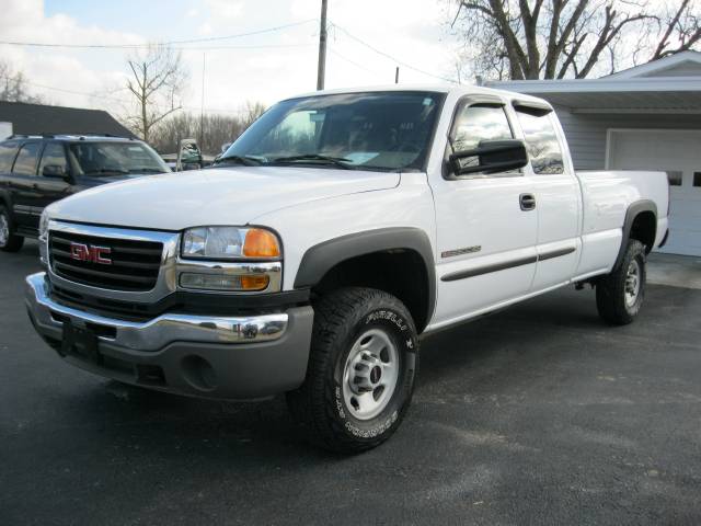 2006 GMC Sierra V8 R-design