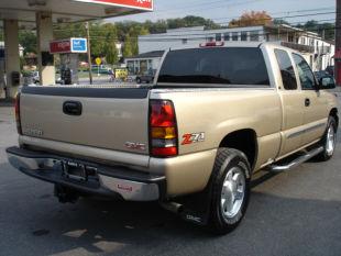 2006 GMC Sierra Touring AT W/dvd Resnavi