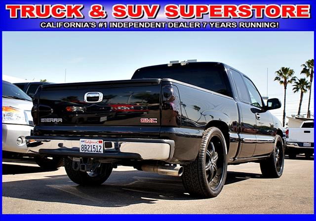 2006 GMC Sierra 2dr Cpe 2SS