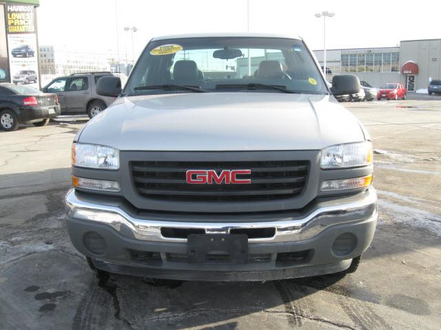 2006 GMC Sierra Unknown