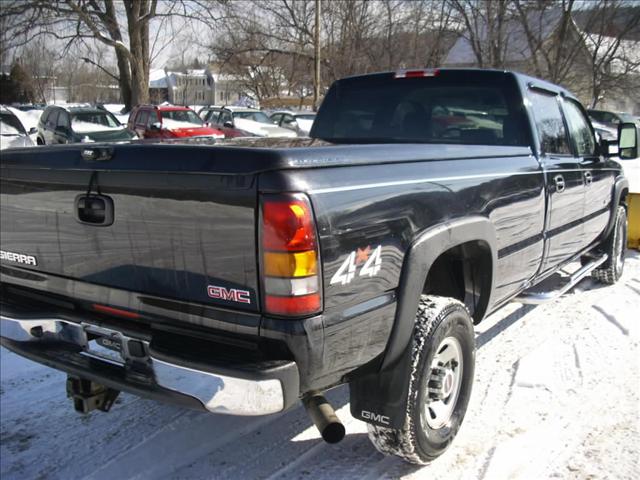 2006 GMC Sierra SLT