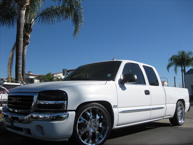 2006 GMC Sierra CREW CAB SLT