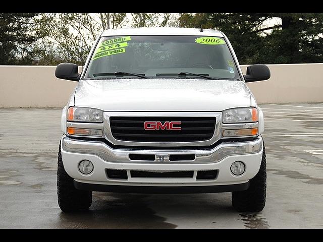 2006 GMC Sierra EX Coupe 2D