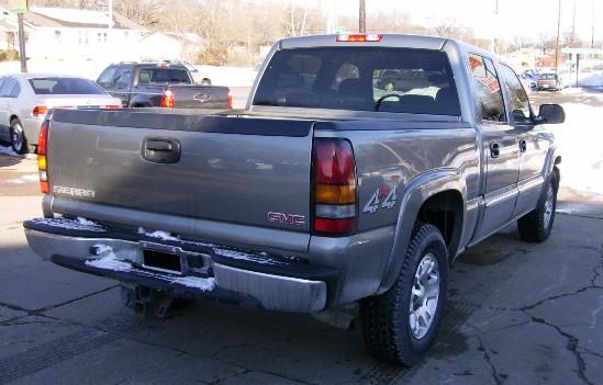 2006 GMC Sierra Touring AT W/dvd Resnavi