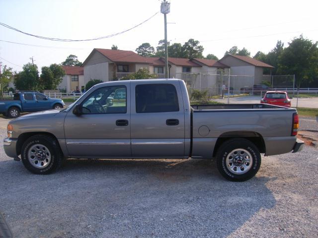 2006 GMC Sierra CREW CAB SLT